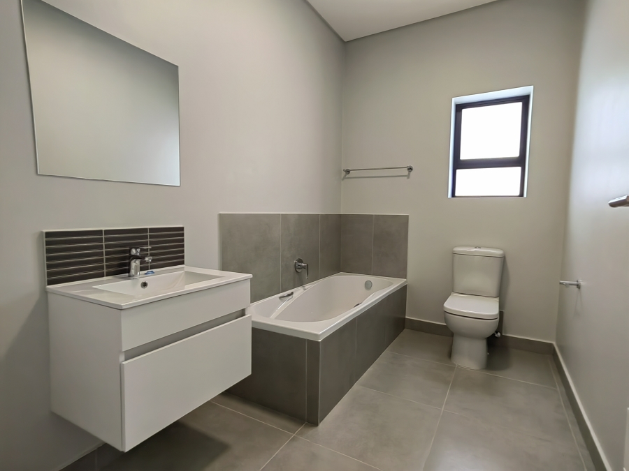 2 Bedroom Property for Sale in Hartland Lifestyle Estate Western Cape